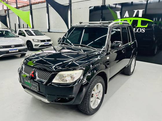 MITSUBISHI PAJERO TR4 2.0 4X4 16V 140CV FLEX 4P AUTOMÁTICO